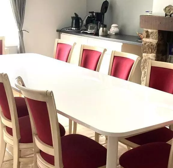 ベッドアンドブレックファースト La Demeure Romantique