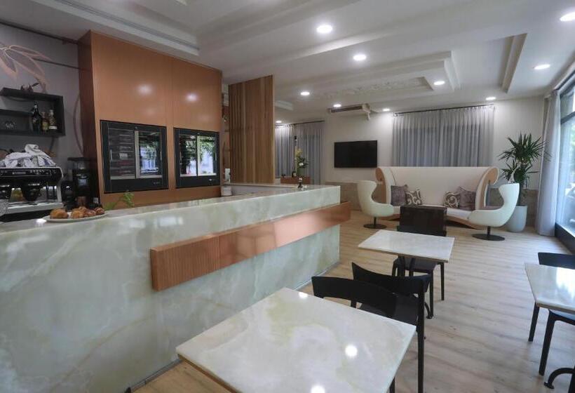 호텔 Central Giacomini