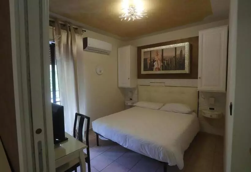 Hotelli Central Giacomini