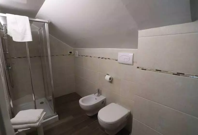 Hotelli Central Giacomini