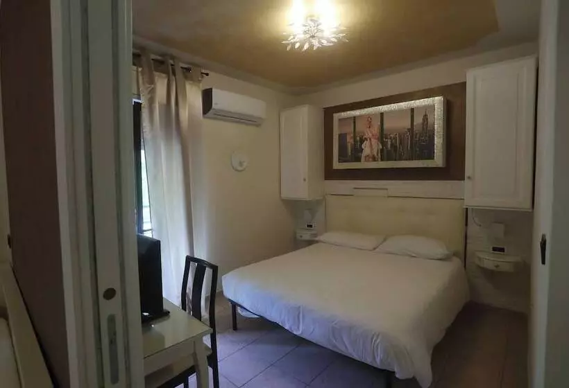 Hotelli Central Giacomini