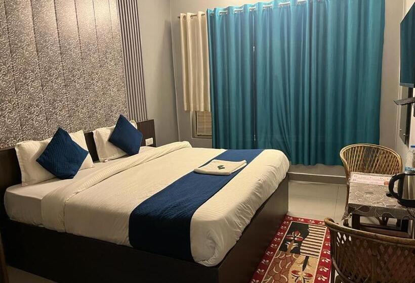 Hotel Devoy Inn By Namastexplorer