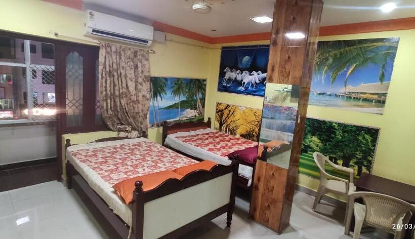 בית מלון כפרי Sri Bagavan Lodge