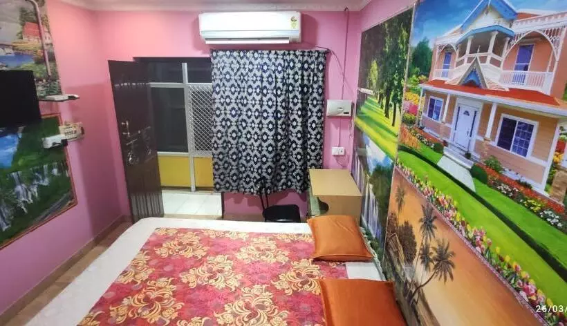 ホテル Sri Bagavan Lodge