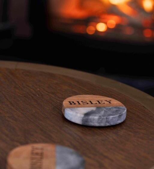 ホテル The Pavilion Bisley