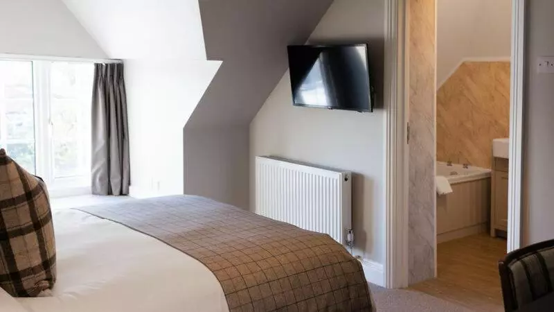 هتل The Pavilion Bisley