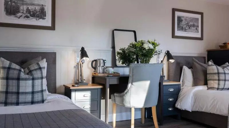 هتل The Pavilion Bisley