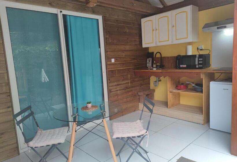 پانسیون Gwada Fun Habitation