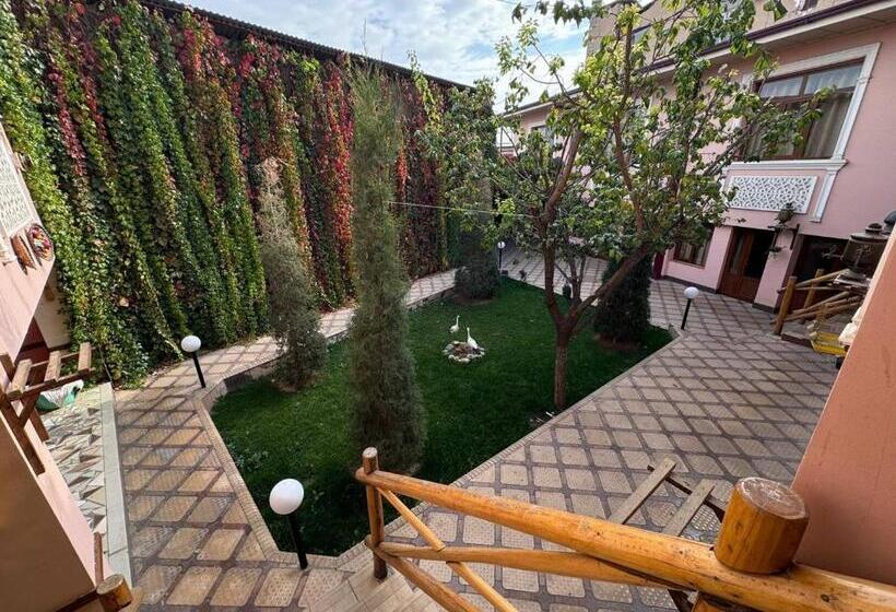 ペンション Siyob Guest House &