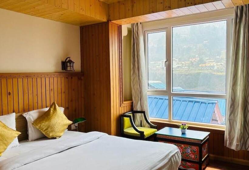 Udaan Tashi Gakhil Resort