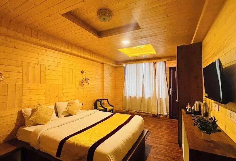 Udaan Tashi Gakhil Resort