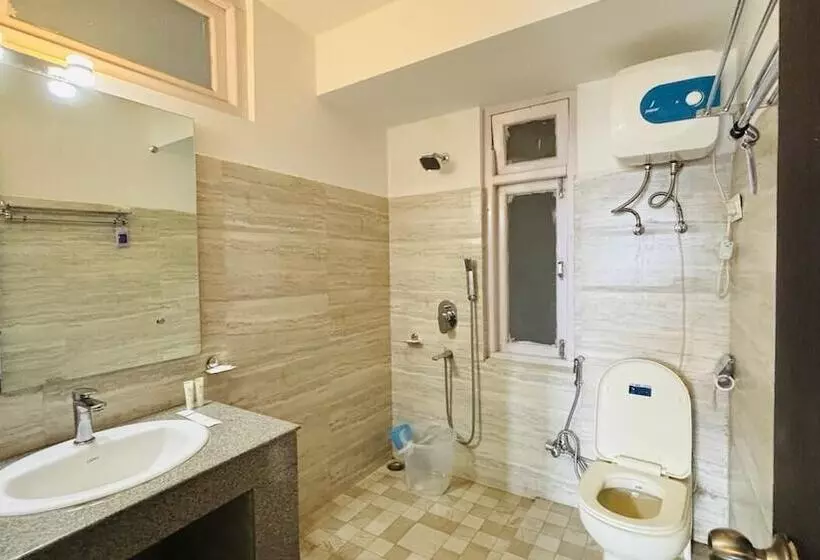 Udaan Tashi Gakhil Resort