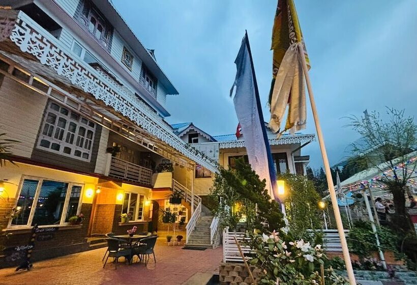 Udaan Tashi Gakhil Resort