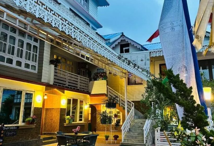 Udaan Tashi Gakhil Resort