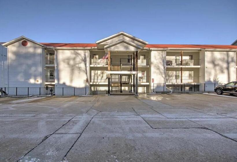 Waterfront Condo With Boat Slip!