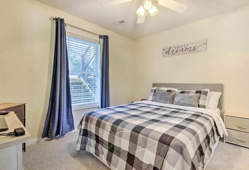 Waterfront Condo With Boat Slip!