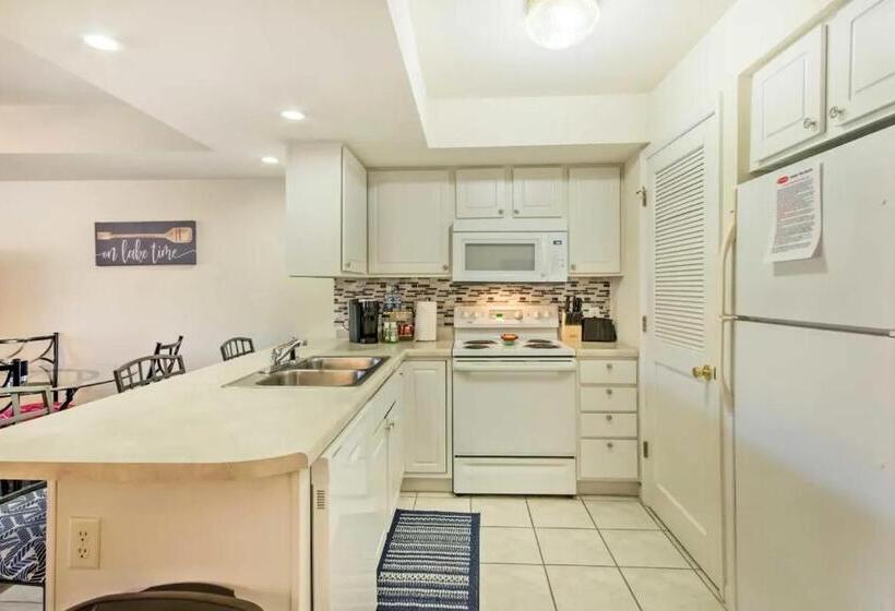 Waterfront Condo With Boat Slip!