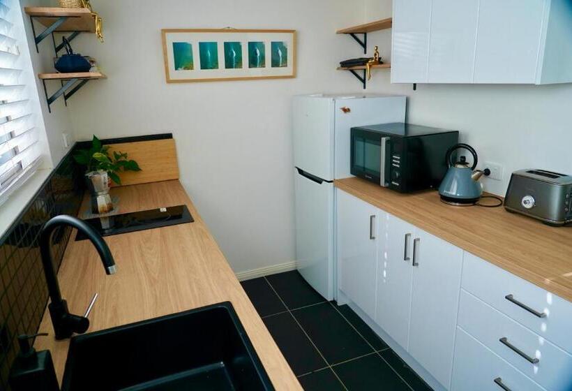 Bed and Breakfast 3 Waters Guest Accommodation