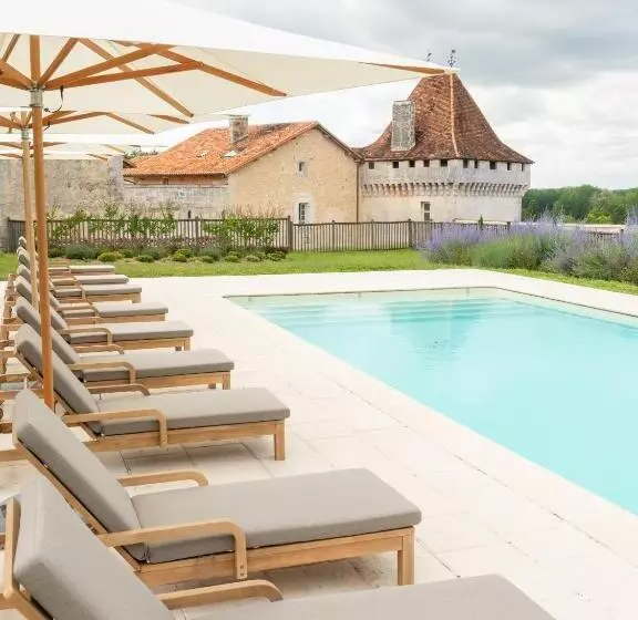 Aamiaismajoitus (B&B) Château De Chanet