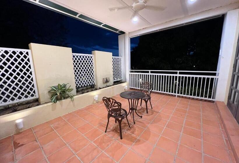 Bed and Breakfast The Garden Suite