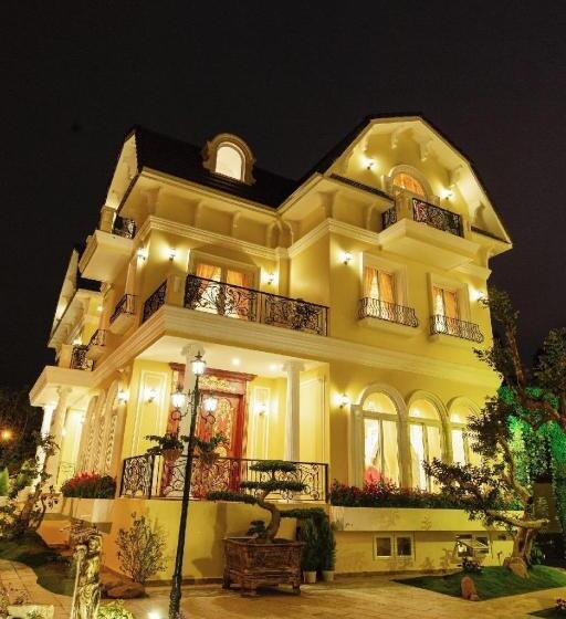 Hotel Da Tuong Luxury Villa