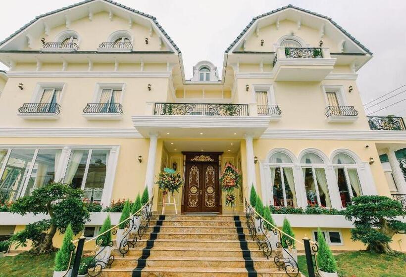 Hotel Da Tuong Luxury Villa