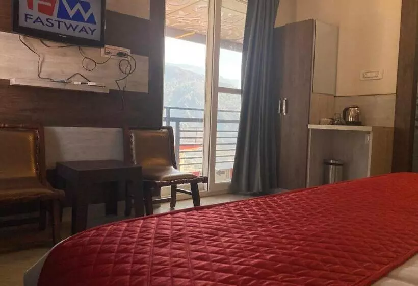 ホテル Himalayan River Resort