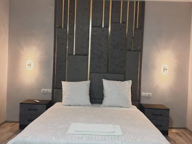 فندق Marmaris Family Restaurant And