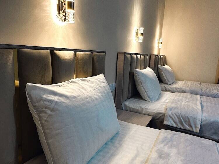 فندق Marmaris Family Restaurant And