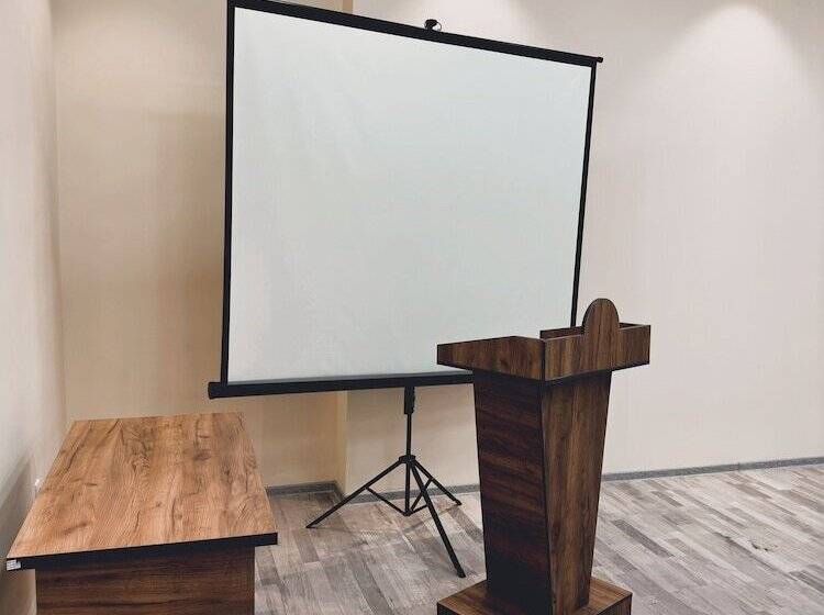 فندق Marmaris Family Restaurant And