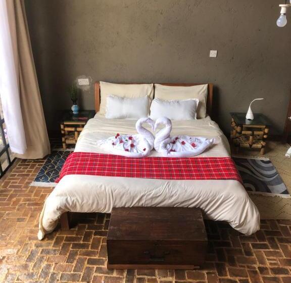 هتل Mashambani Cottages