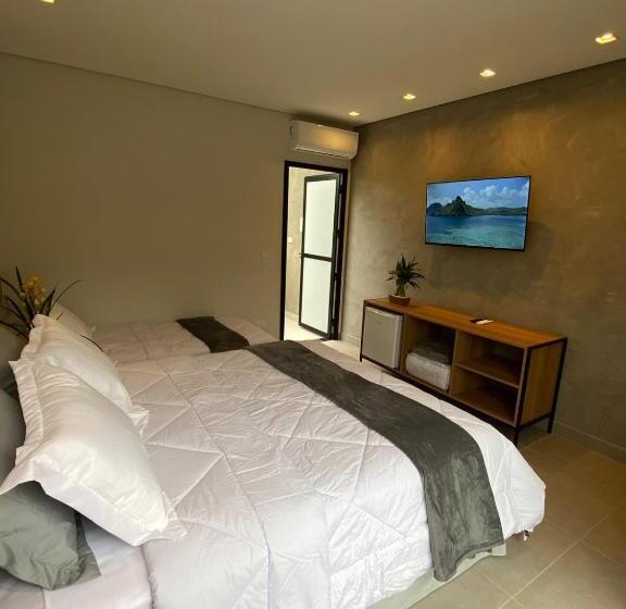 Otel Vila Do Porto Pousada