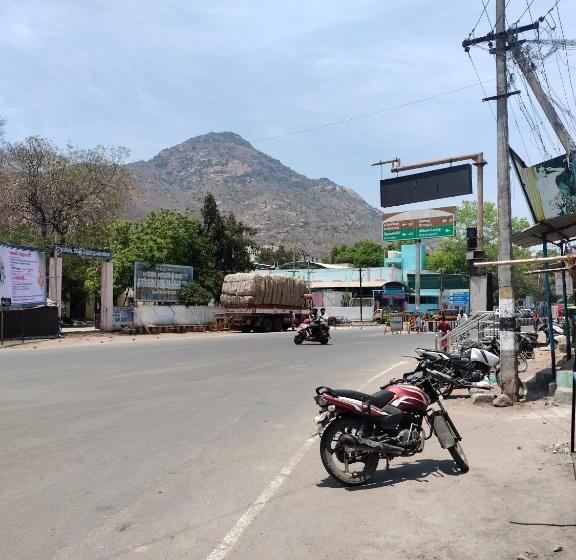 Szálloda Vsr Residency A/c