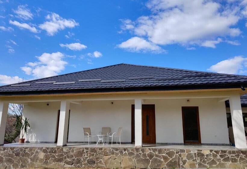 펜션 Casuta Din Deal