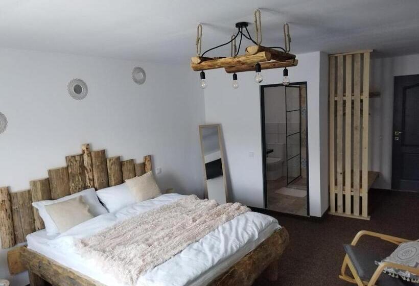 펜션 Casuta Din Deal