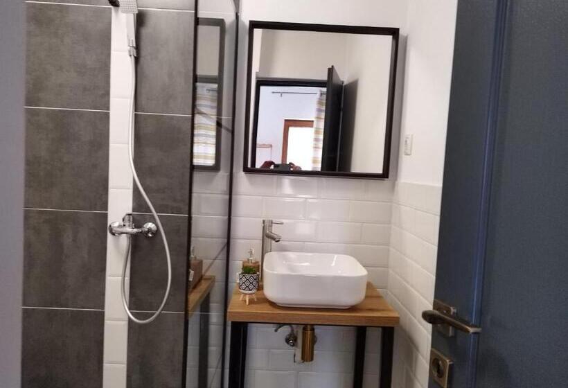 펜션 Casuta Din Deal