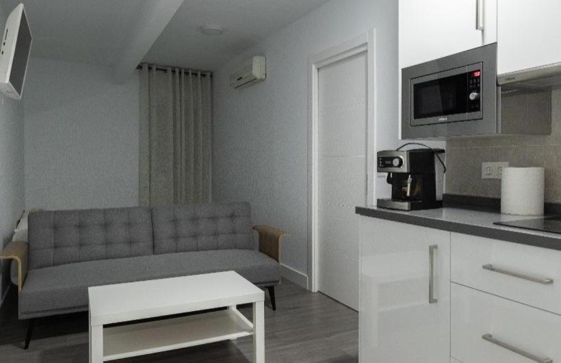 펜션 Hostal Restaurante Los Rosales