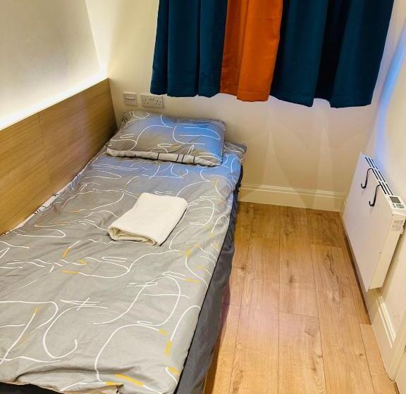 پانسیون Tiny But Private & Best Location