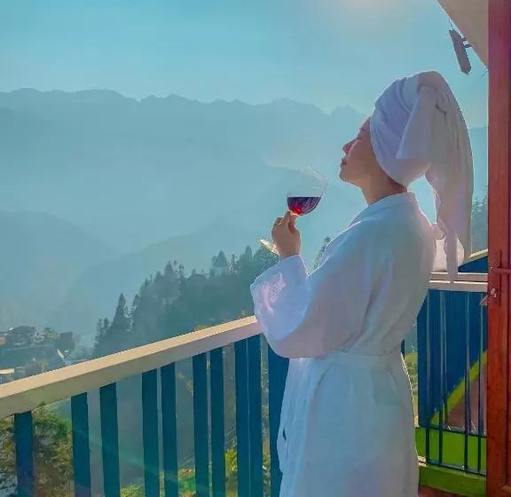 تختخواب و صبحانه 069b Fansipang Scenery