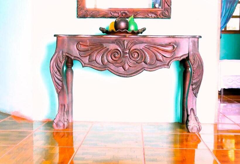 בית מלון כפרי Casa Reyna