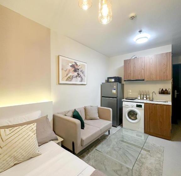 فندق Enchanté Studios