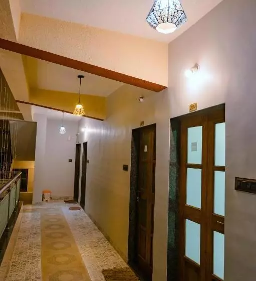 Hotelli Flamingo Resort