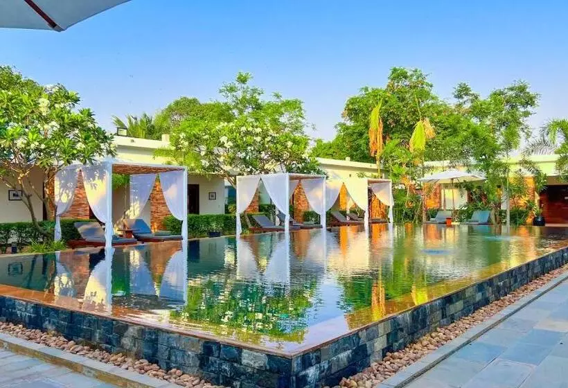 Hotelli Le Mayansa Resort