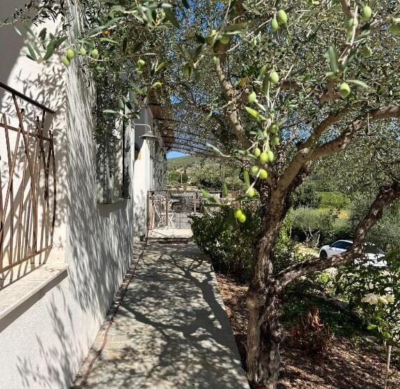 Пансион La Bastide De Basson   Luxe Sur Correns