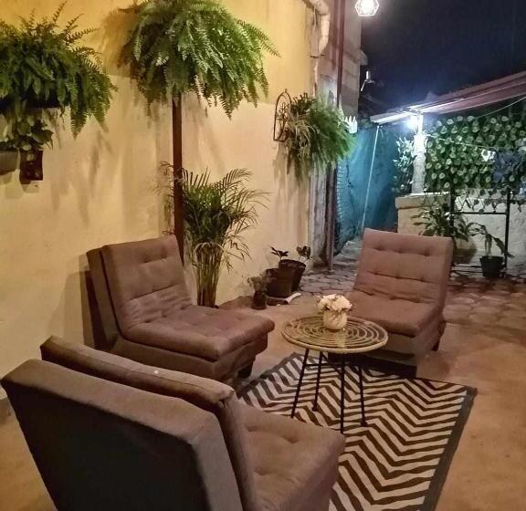 پانسیون Hospedaje Terraza Nezahualcoyotl