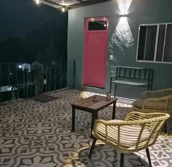 پانسیون Hospedaje Terraza Nezahualcoyotl