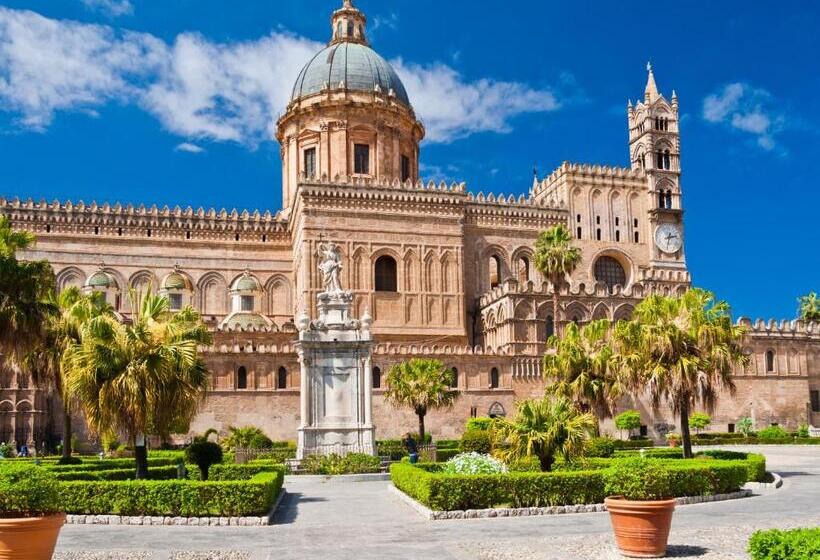 پانسیون Palermo Panorama By Holiday World
