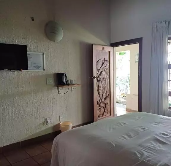 Majatalo Rustenburg Palm Lodge