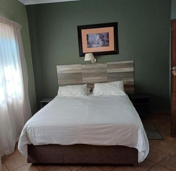 Pansiyon Rustenburg Palm Lodge