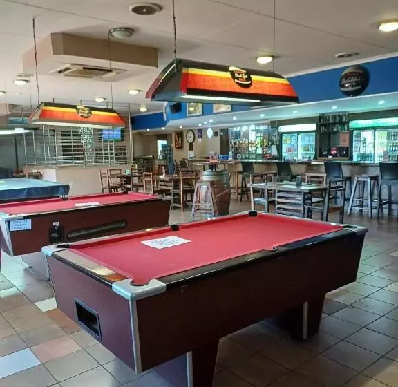 Majatalo Rustenburg Palm Lodge